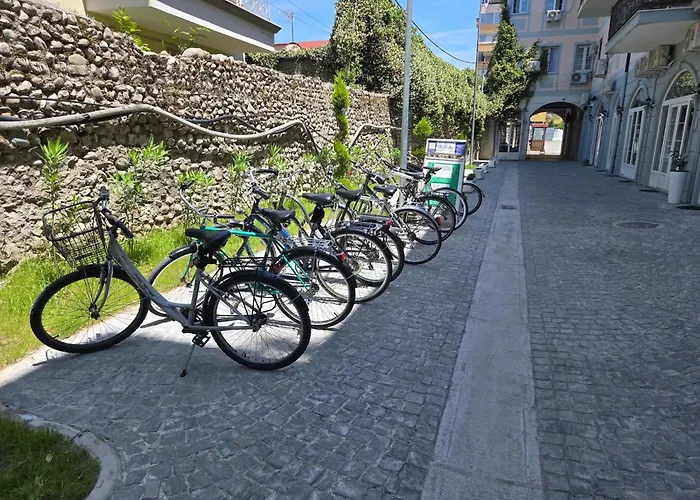 Ar-lux Old Street * شكودر