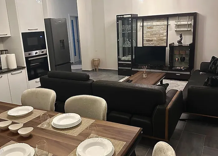 Ar-lux Old Street Shkodër